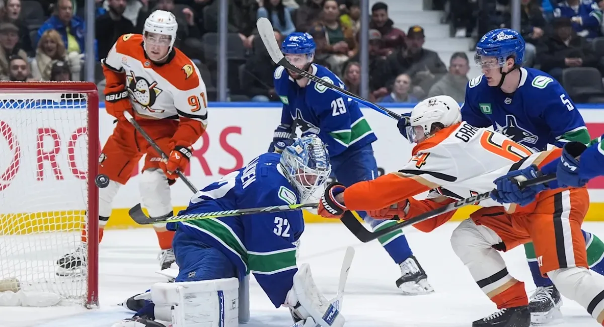 Ducks vs Canucks: Anaheim Secures 5-3 Victory as Granlund Shines
